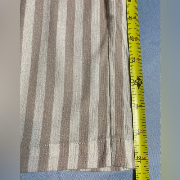 Torrid Blue and White Wide Leg Pants - Picture 9 of 16